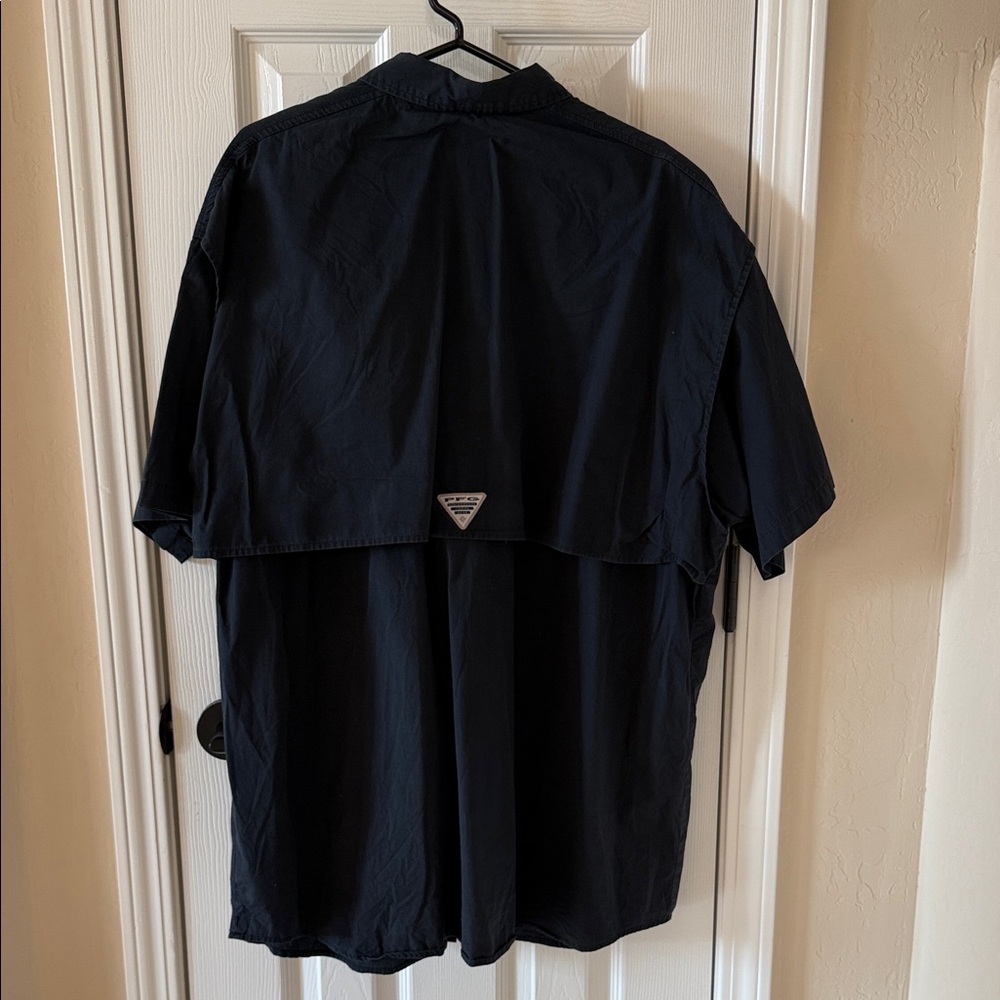 Columbia Men's Texas Tech Button-Down Shirt - Picture 5 of 5